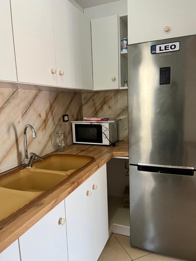 88 Apartment Himara Kültér fotó